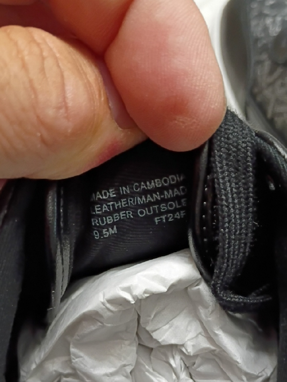 MICHAEL Michael Kors Hayes Metallic Empire Monogram Women's Sz 9.5 Sneakers $175 - Picture 8 of 9